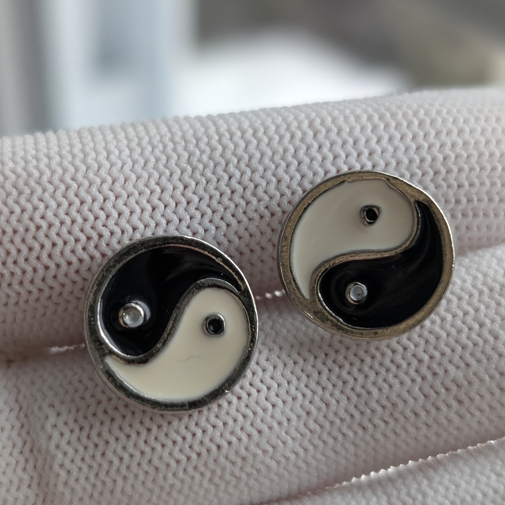 Black & White Yin Yang Stud Earrings
